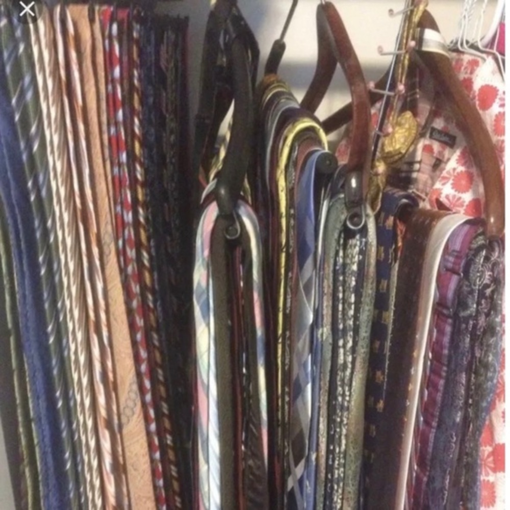 40 Men’s Bulk Tie Lot Men’s Vintage/Modern Ties